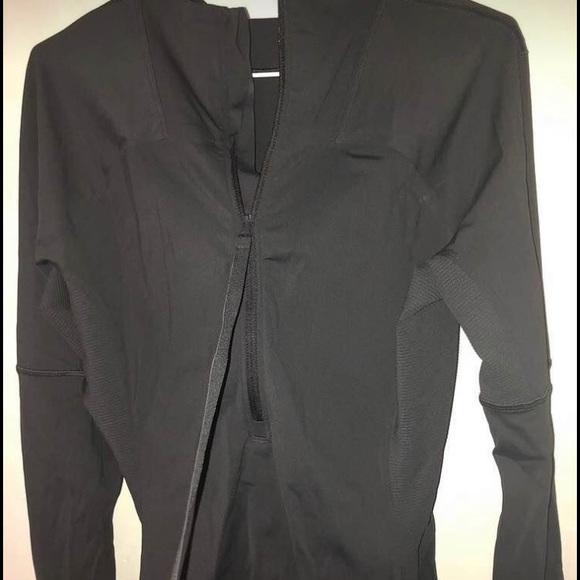 Lululemon Quickflash Pullover - Picture 2 of 4